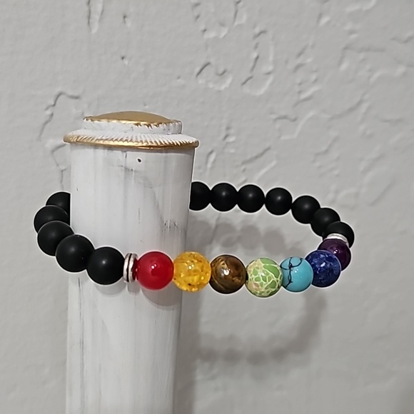 Chakra balancing matte onyx bracelet NWT - Picture 1 of 4